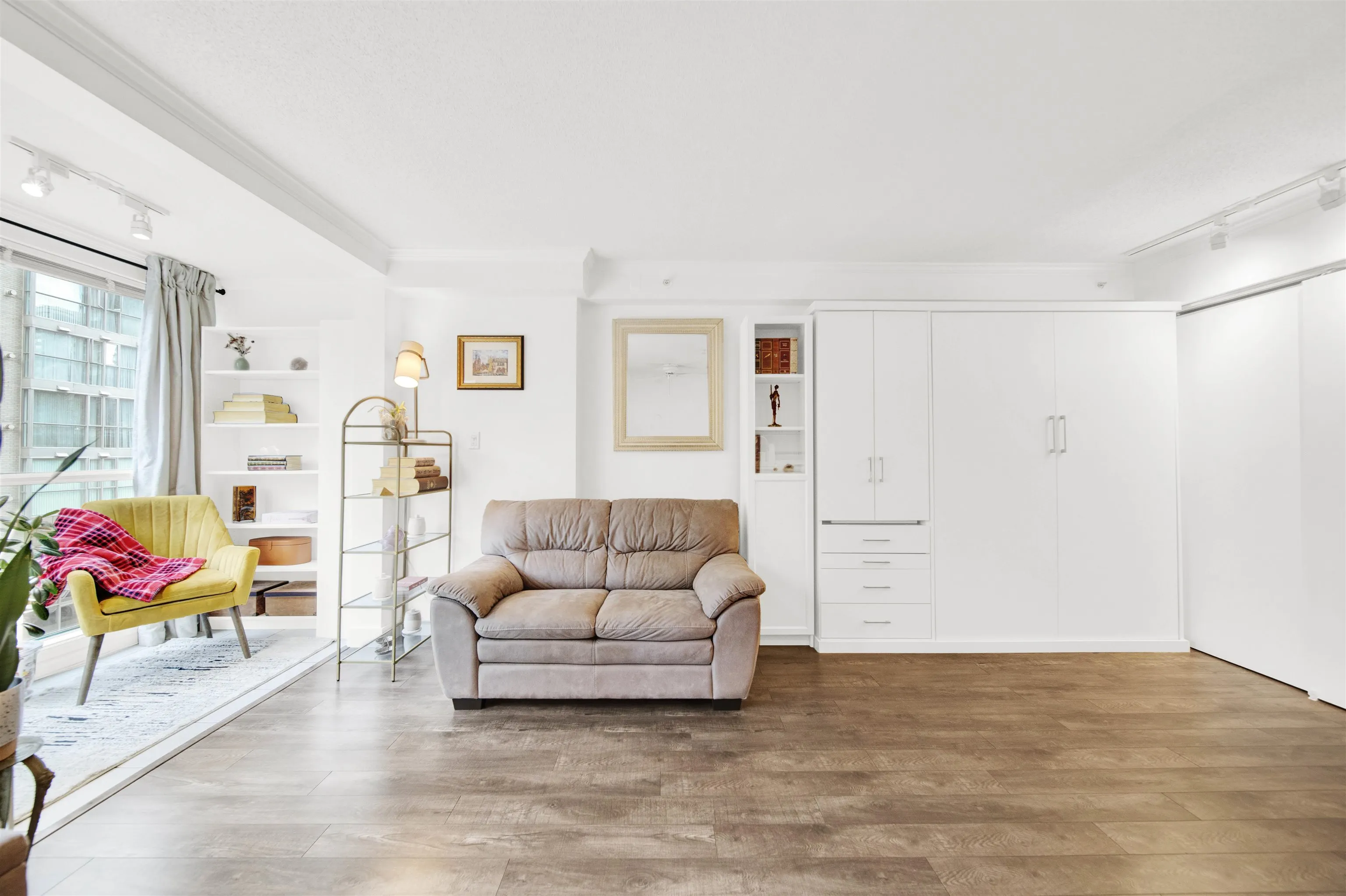 510 939 Homer Street