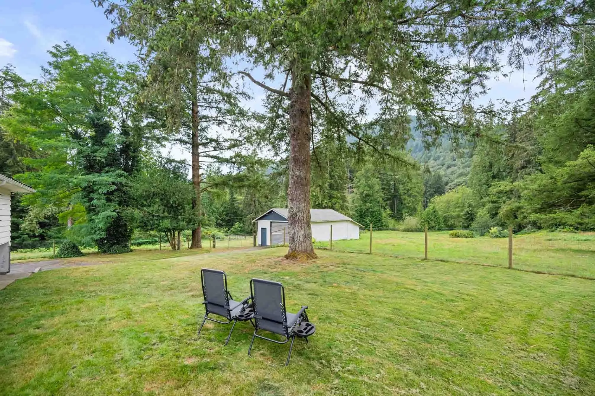 13229 Stave Lake Road