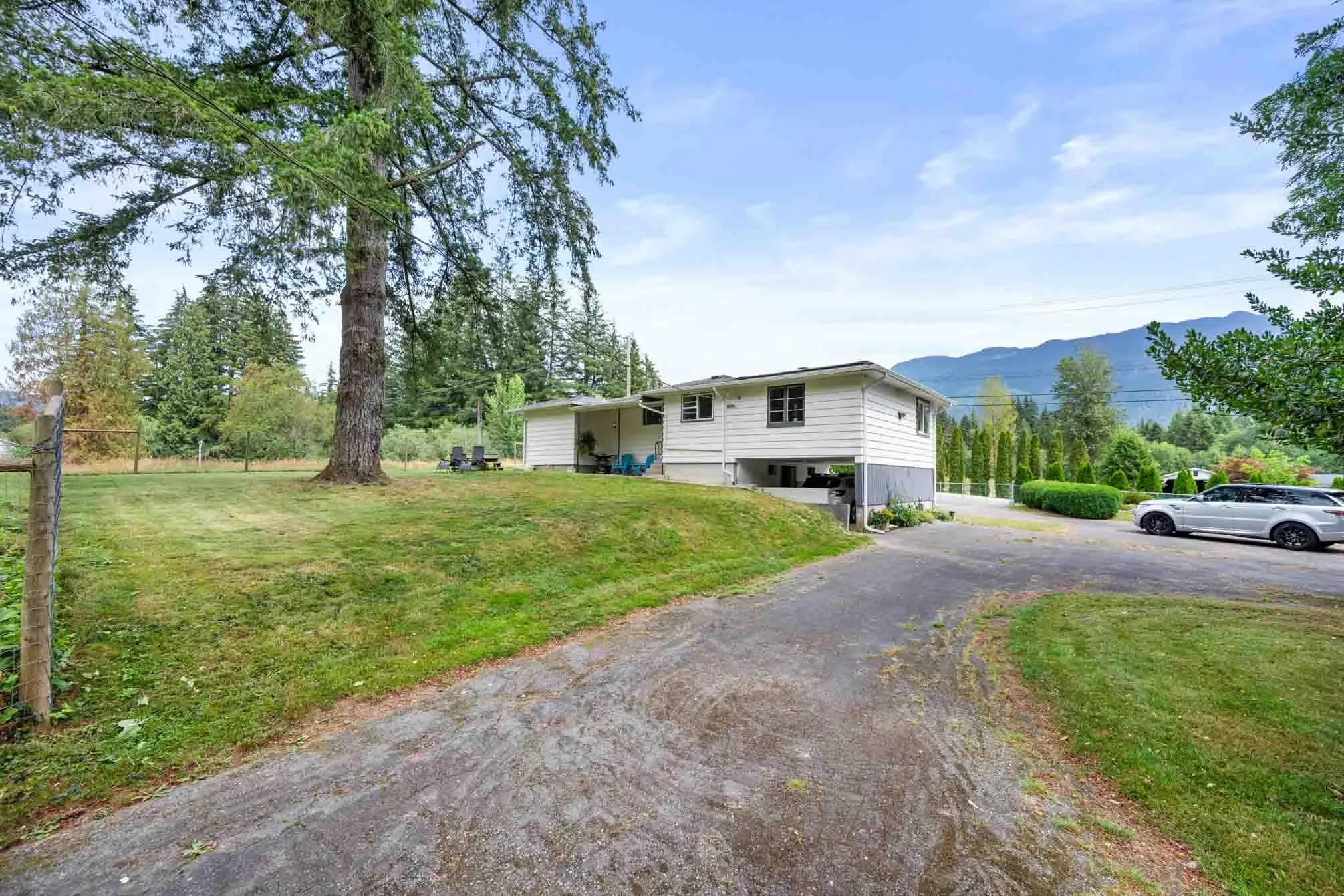 13229 Stave Lake Road