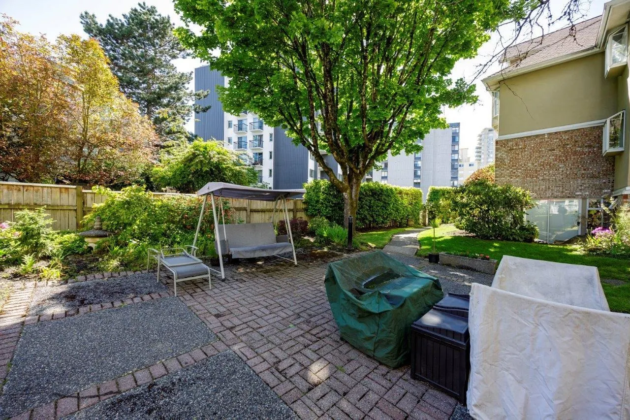 17 2150 Marine Drive