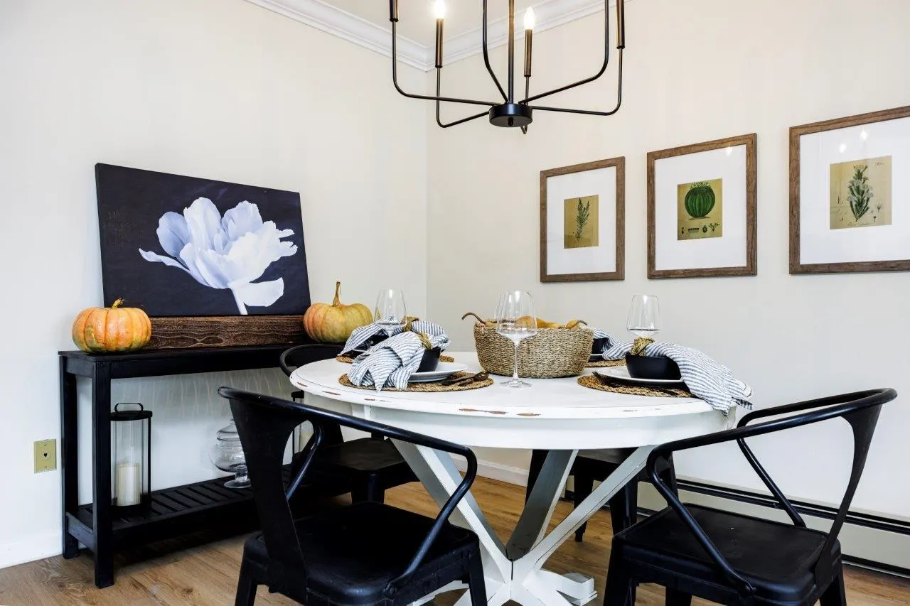 17 2150 Marine Drive