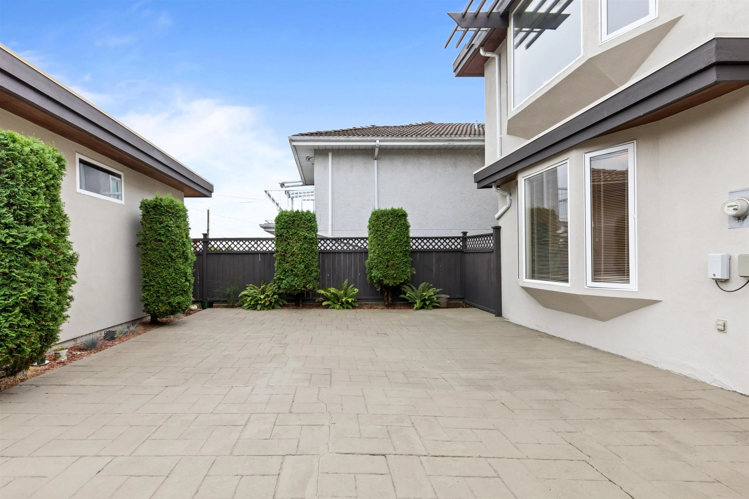 38 N Glynde Avenue