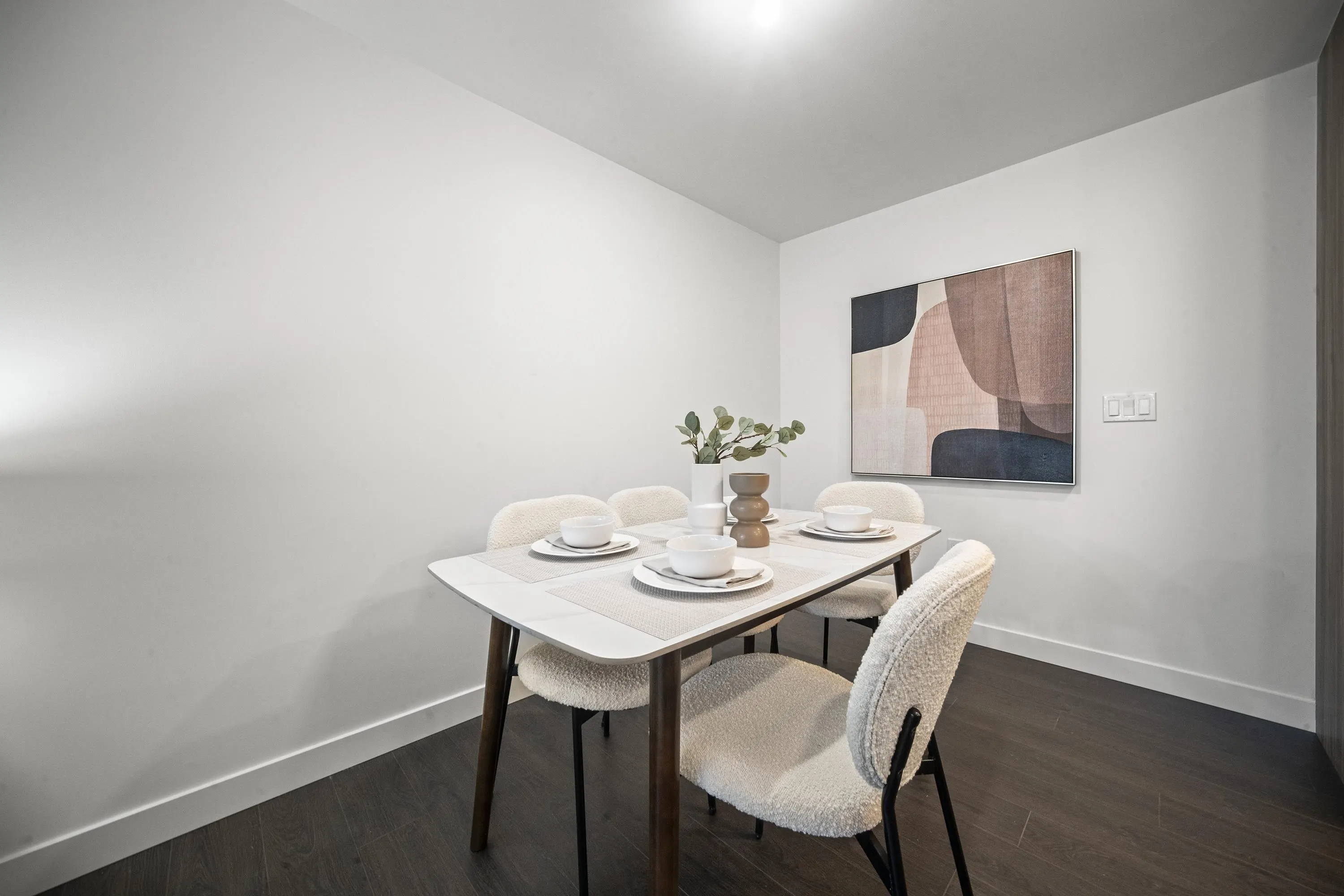 416 8611 Hazelbridge Way