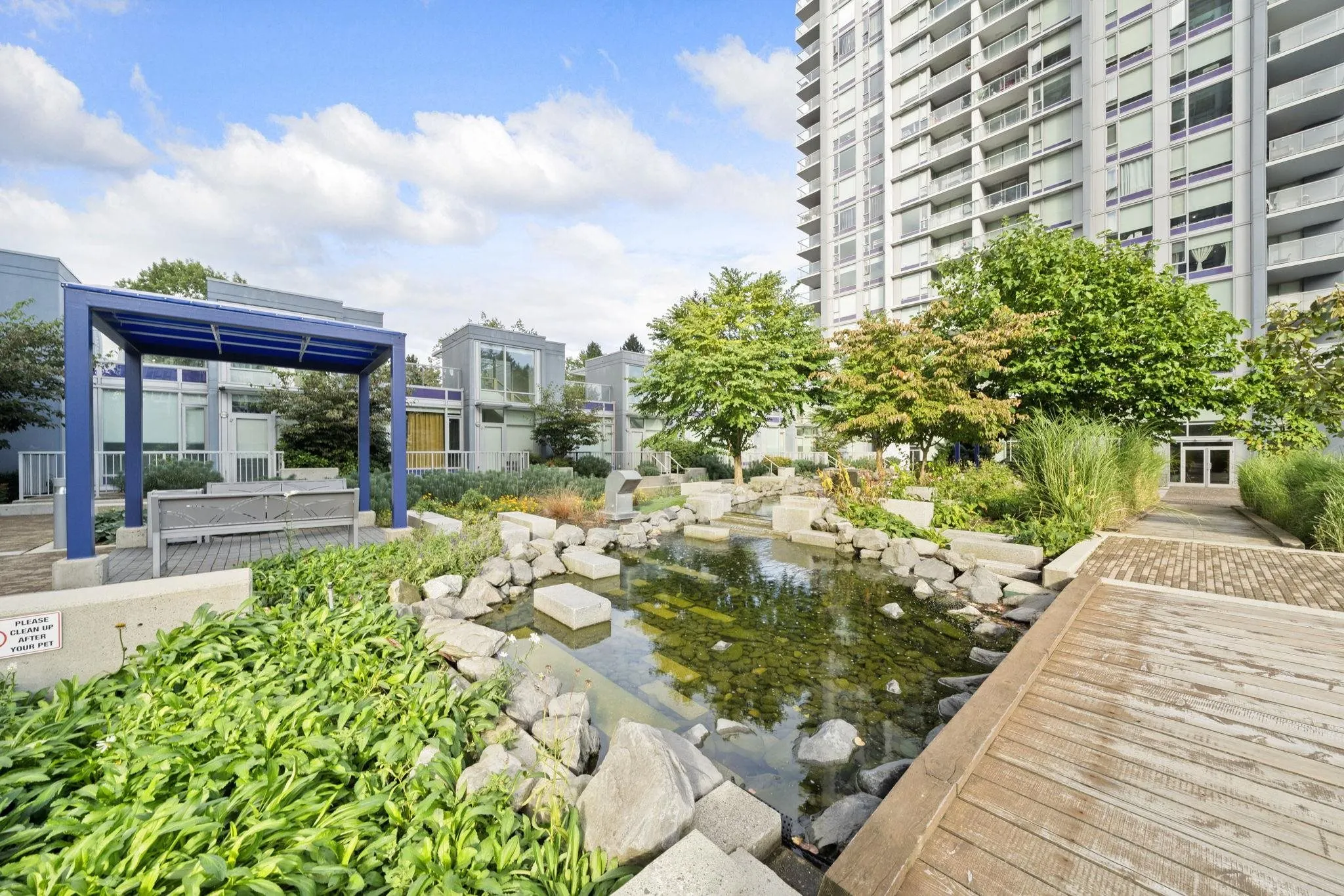 3112 13696 100 Avenue