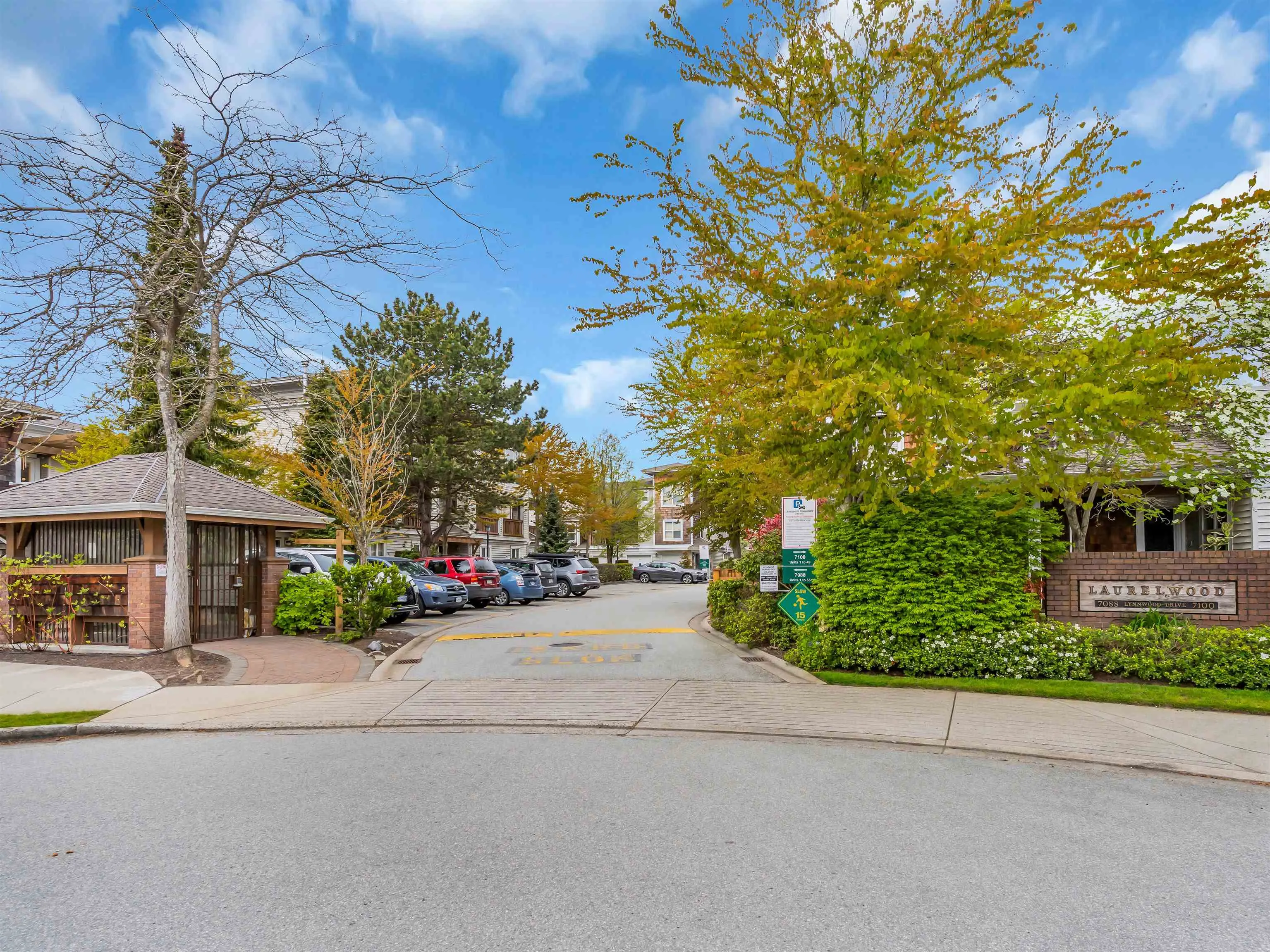 23 7100 Lynnwood Drive
