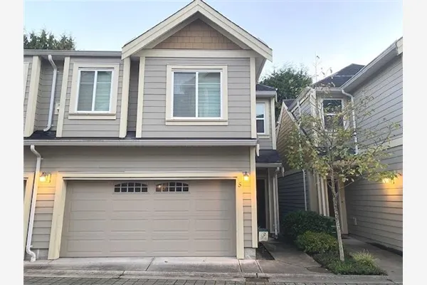 5 5660 Blundell Road