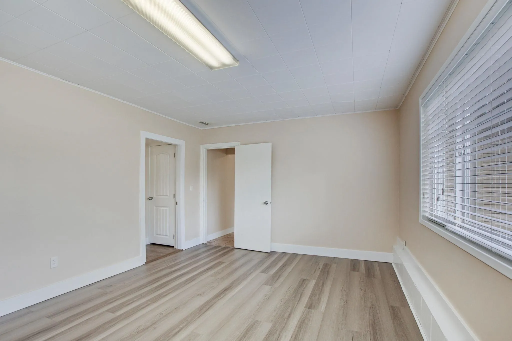 Upper House 11778 73 Avenue