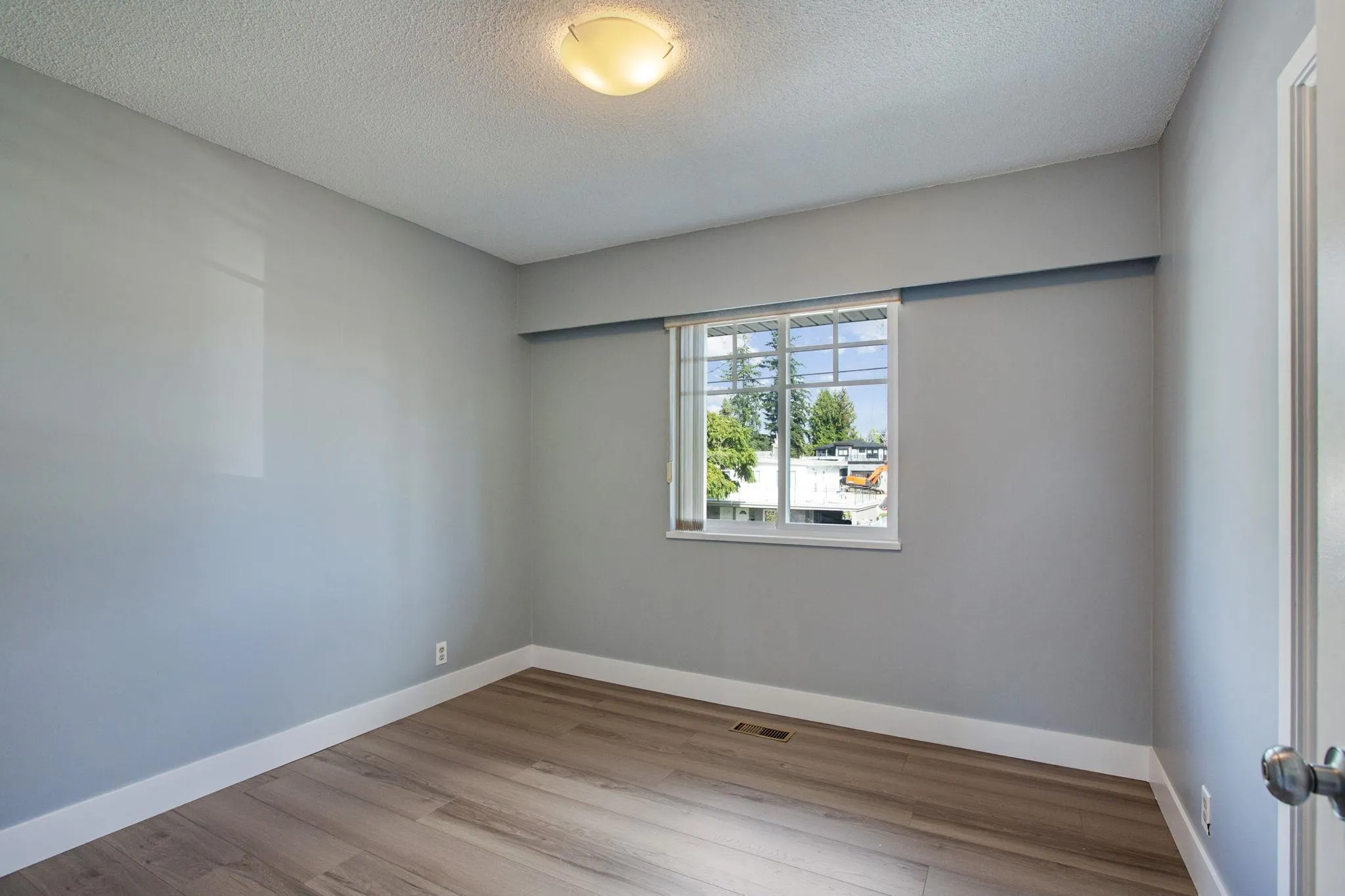 Basement 11778 73 Avenue