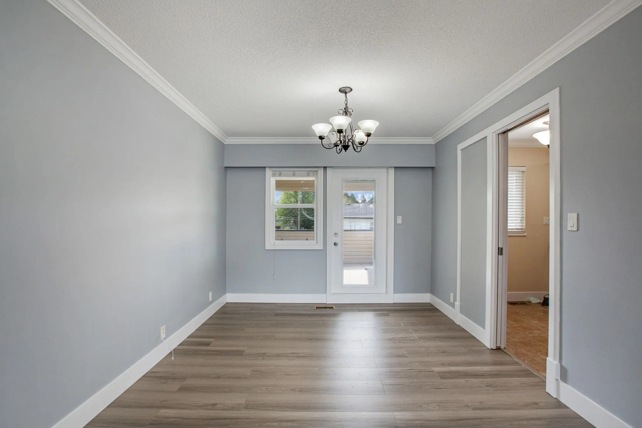 Basement 11778 73 Avenue