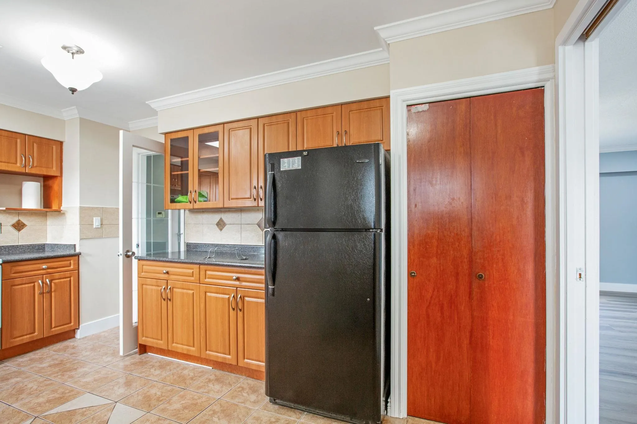 Basement 11778 73 Avenue