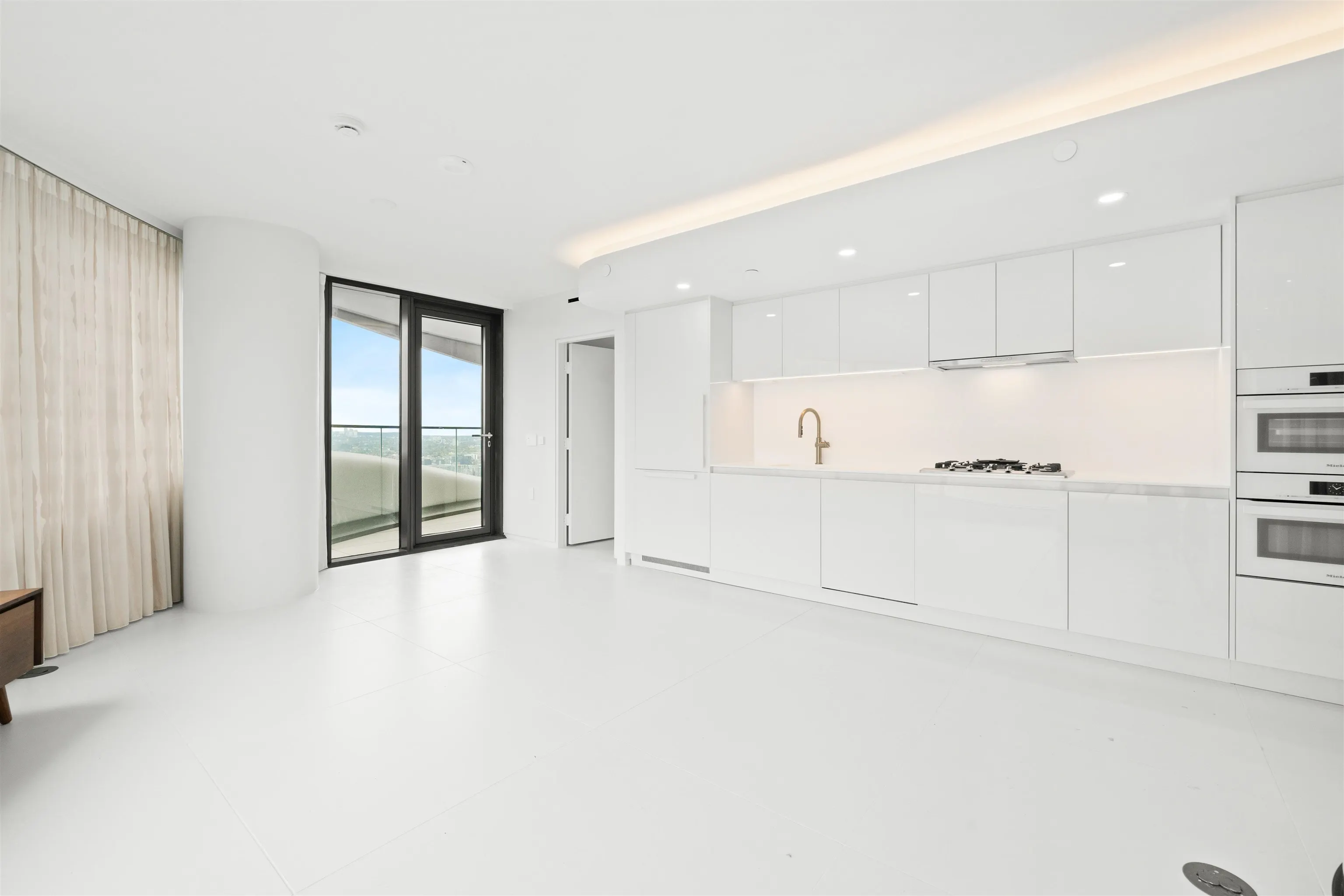 3708 1033 Nelson Street