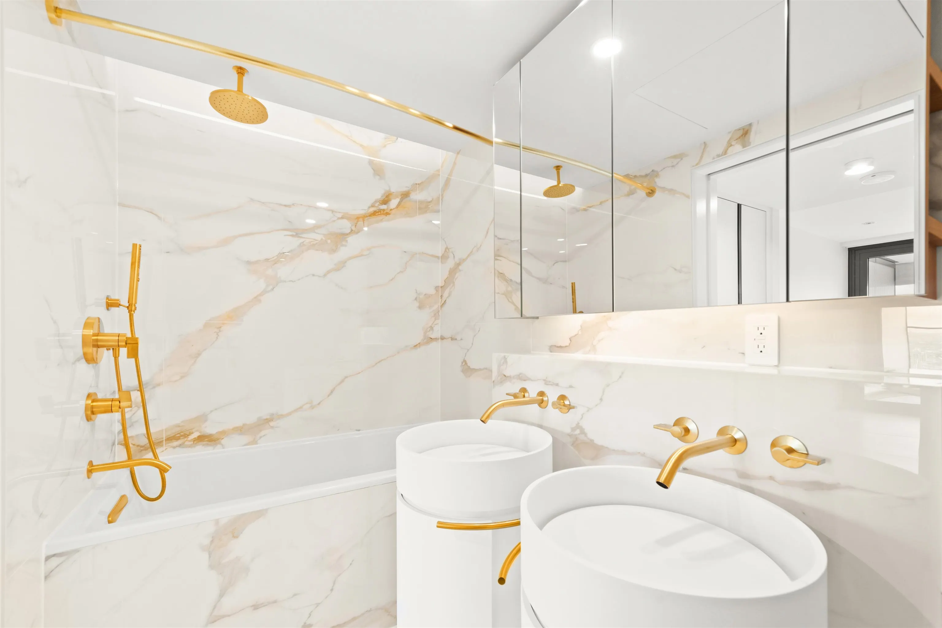 3708 1033 Nelson Street