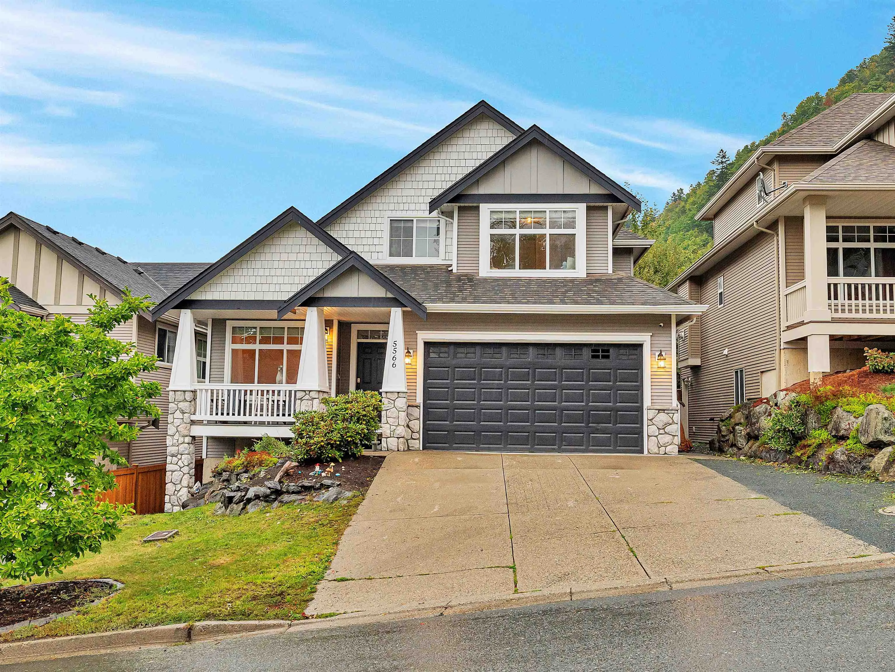 5566 Thom Creek Drive