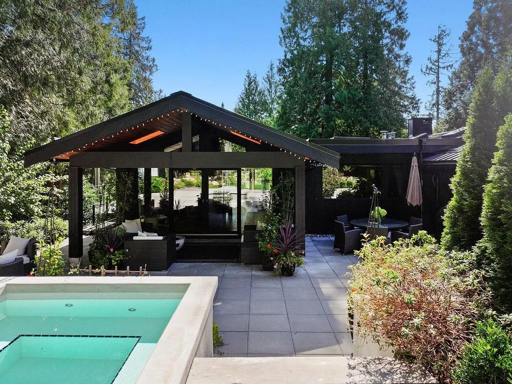 4645 Caulfeild Drive