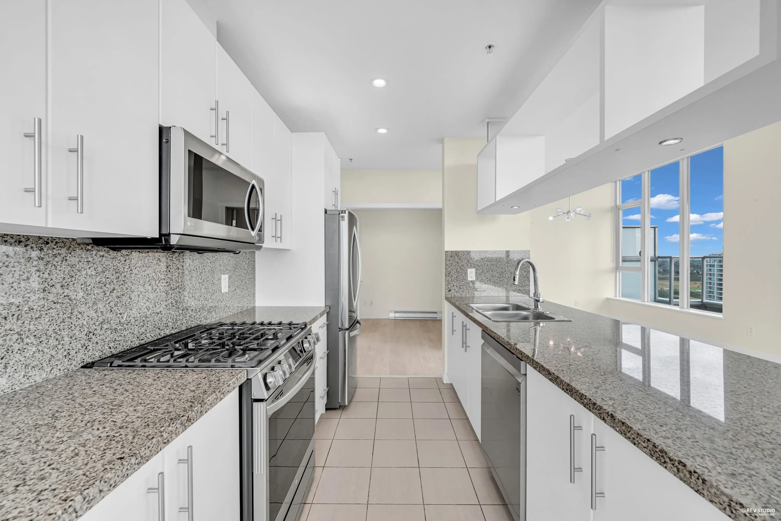 1905 5088 Kwantlen Street