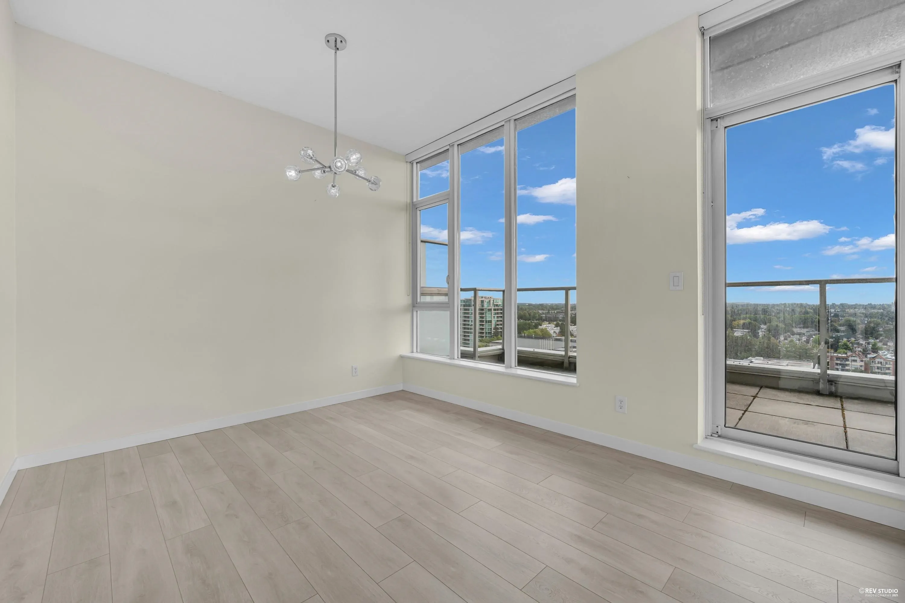 1905 5088 Kwantlen Street