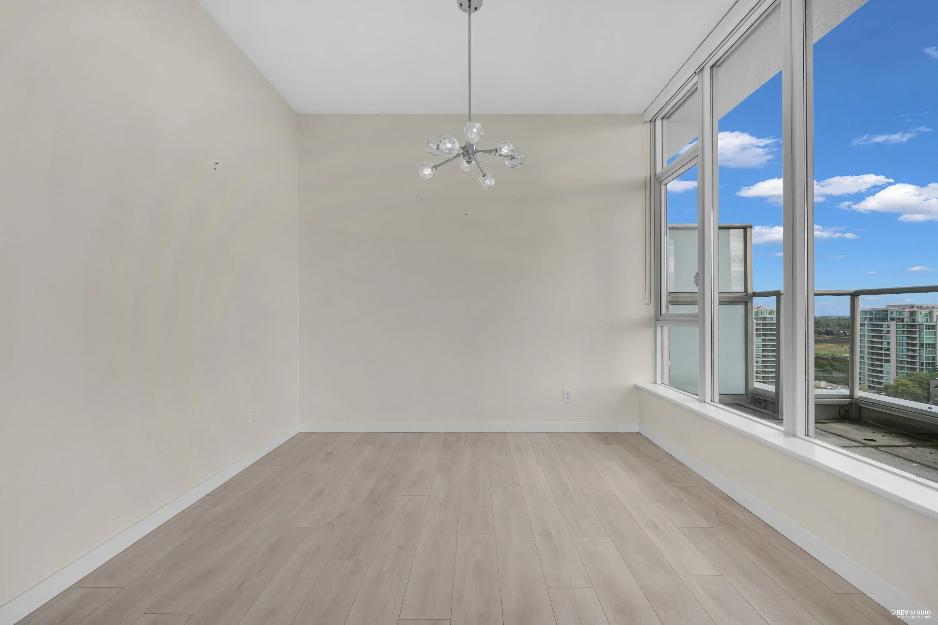 1905 5088 Kwantlen Street