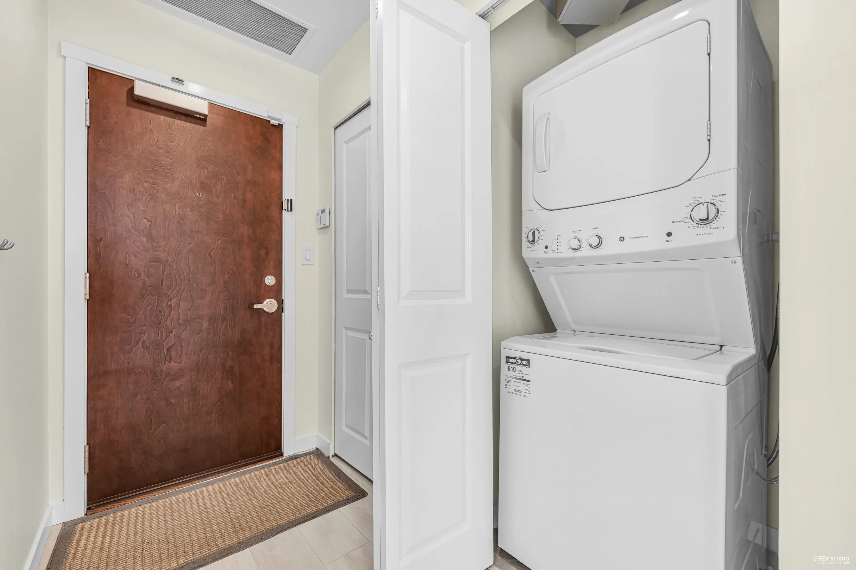 1905 5088 Kwantlen Street