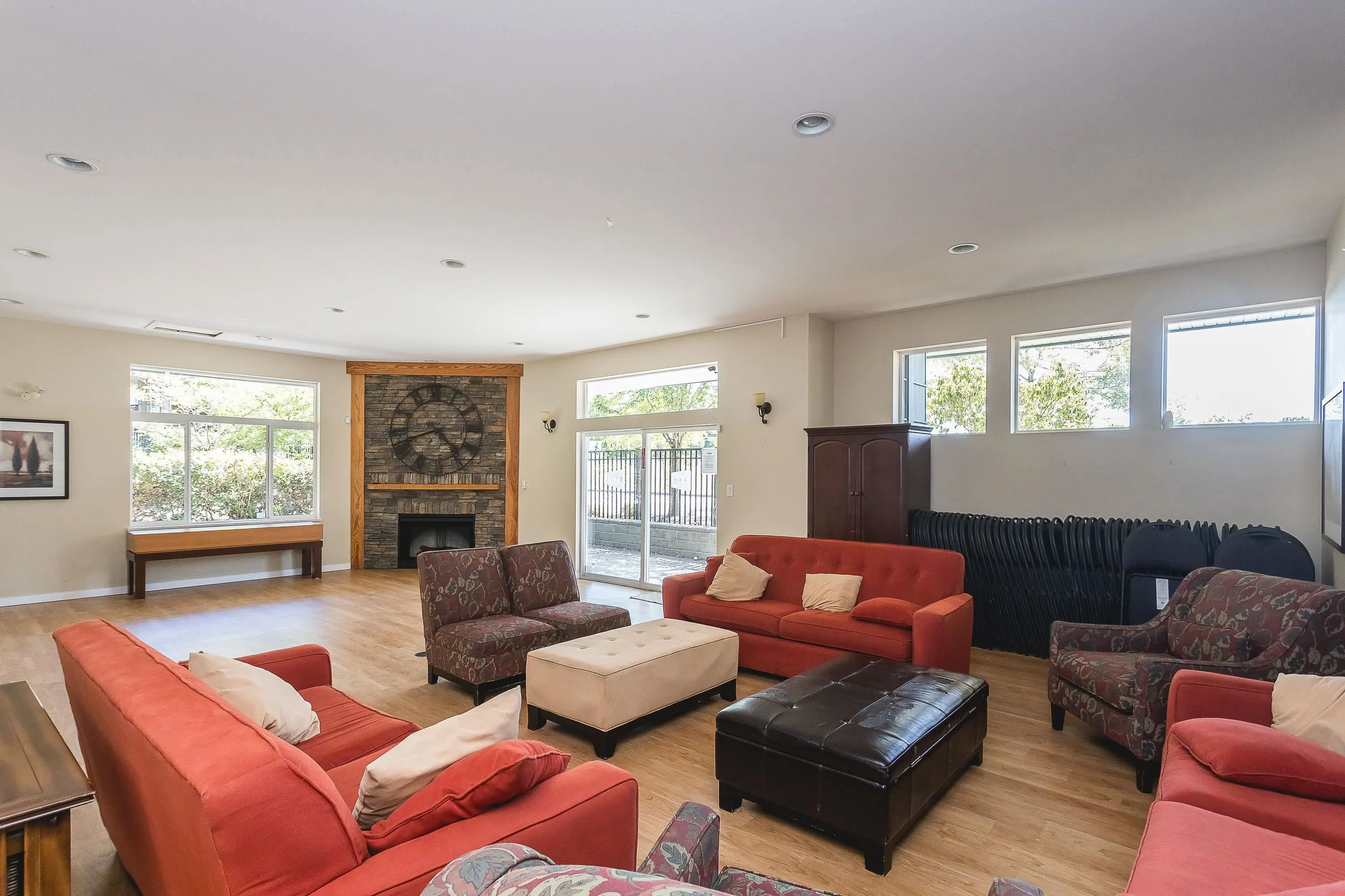 193 18701 66th Avenue