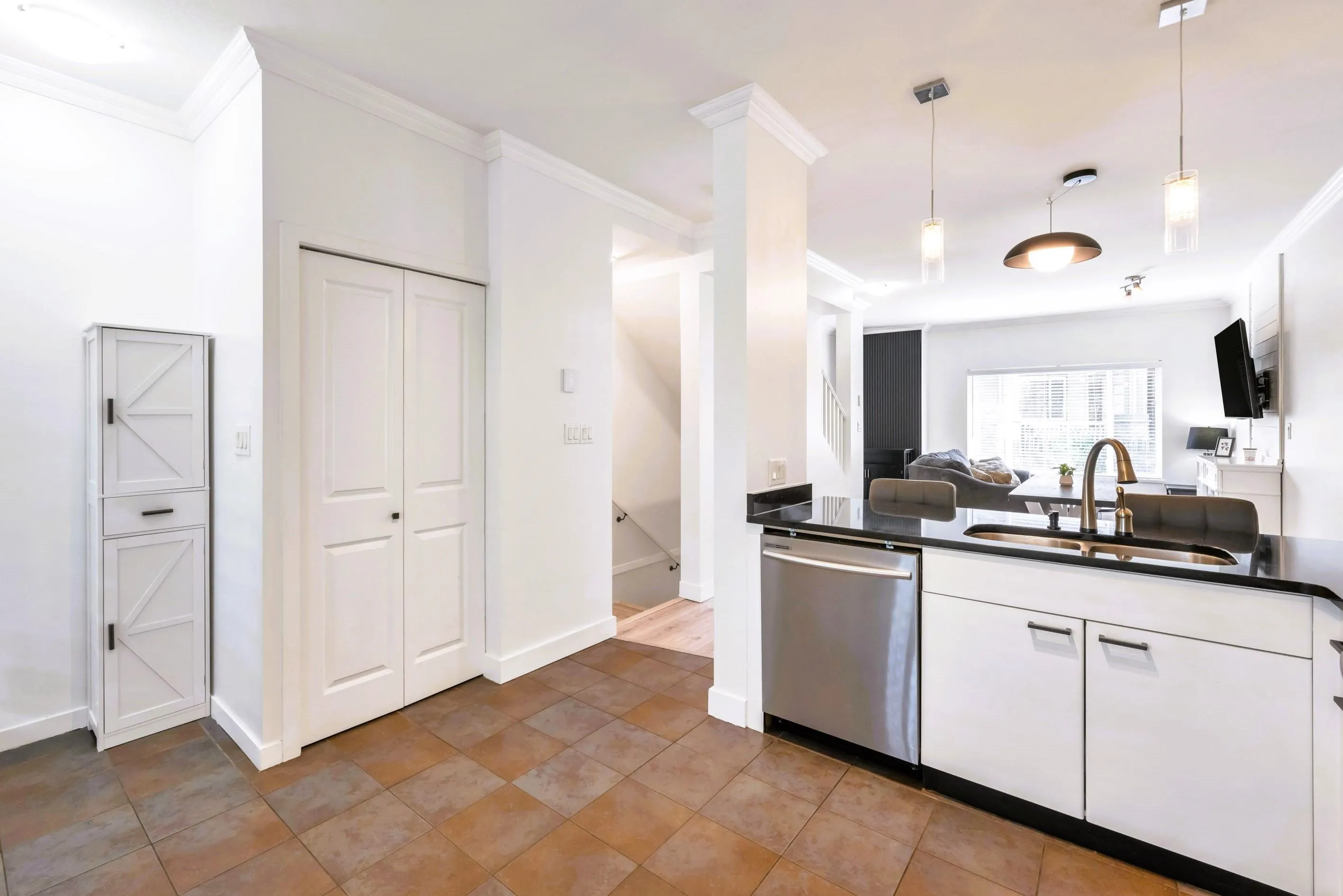 193 18701 66th Avenue