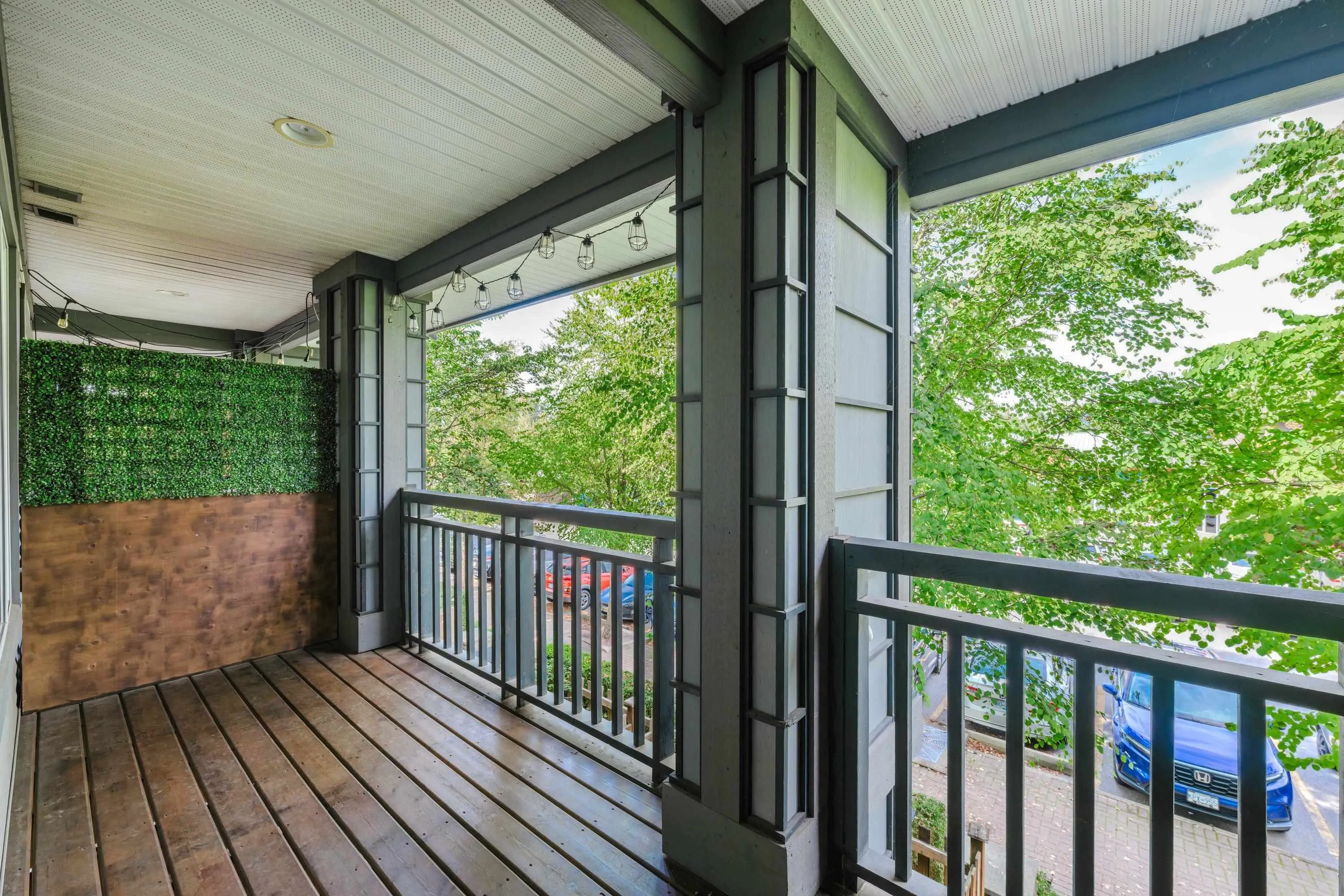 193 18701 66th Avenue