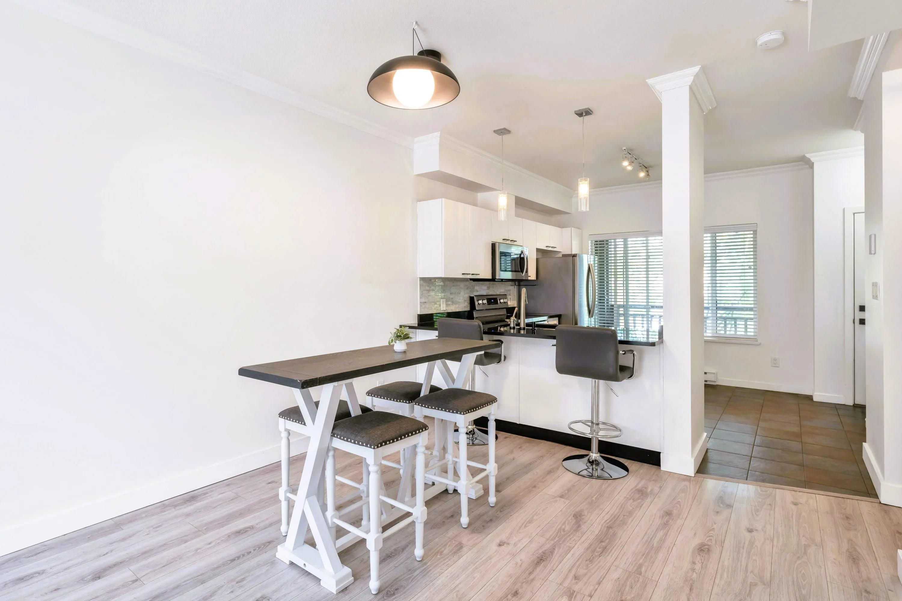 193 18701 66th Avenue