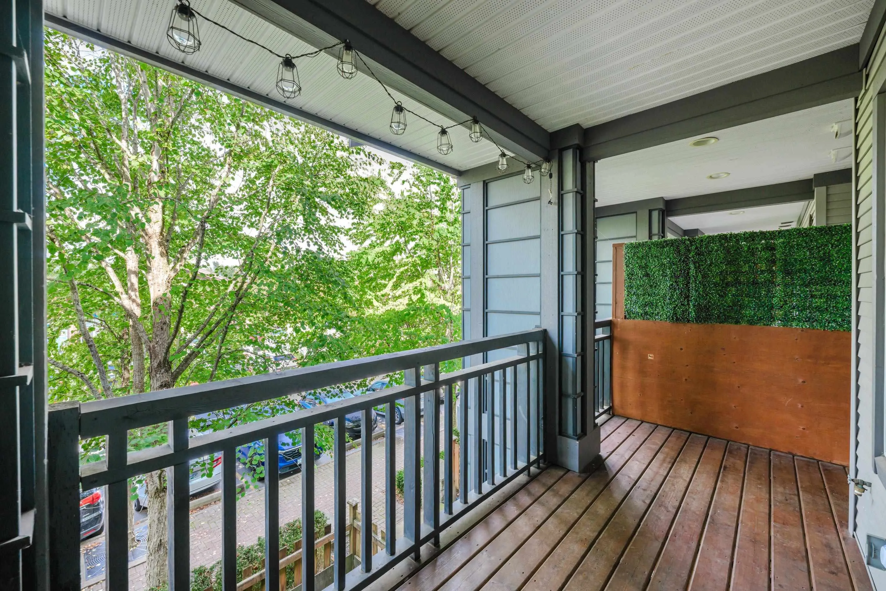 193 18701 66th Avenue