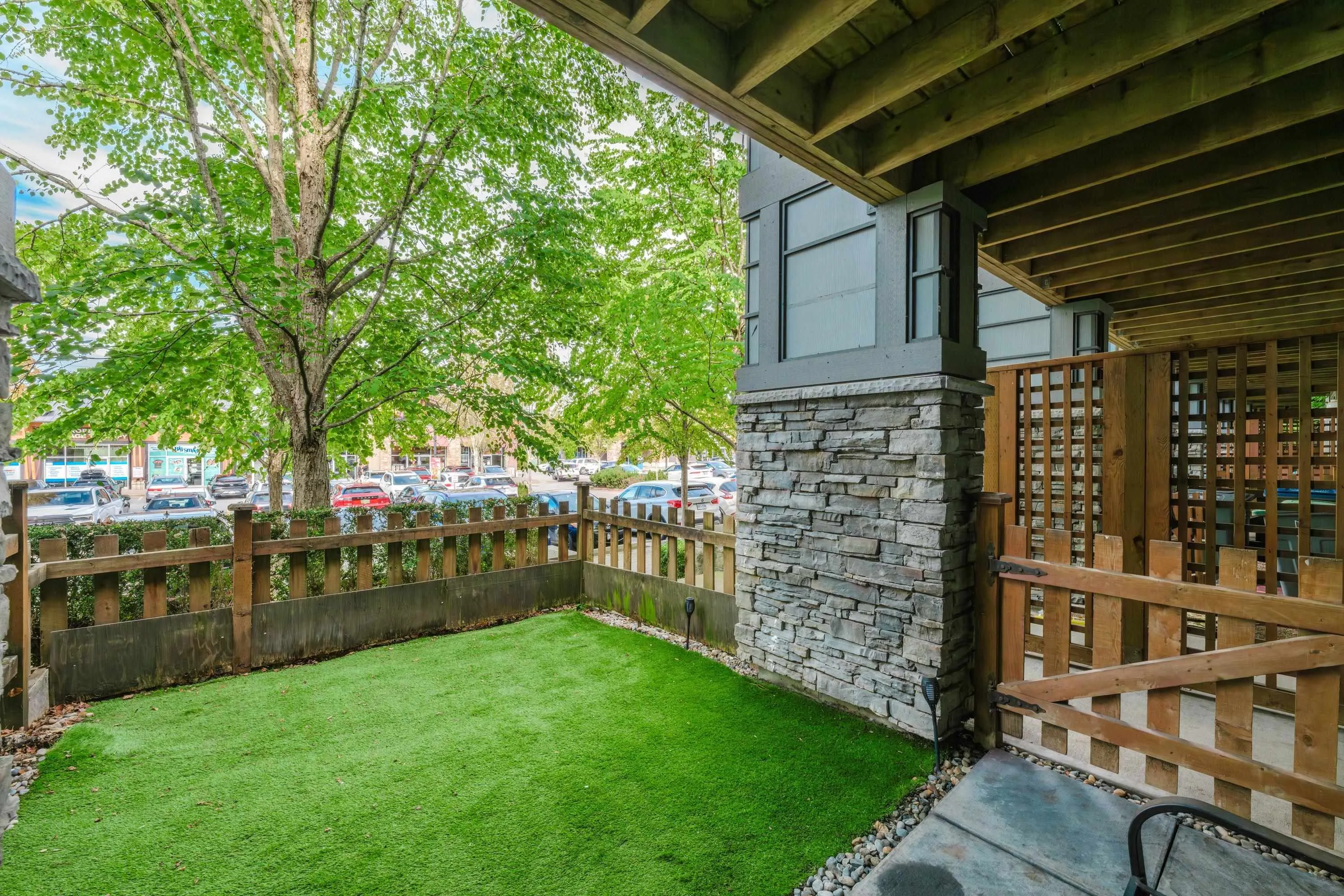 193 18701 66th Avenue