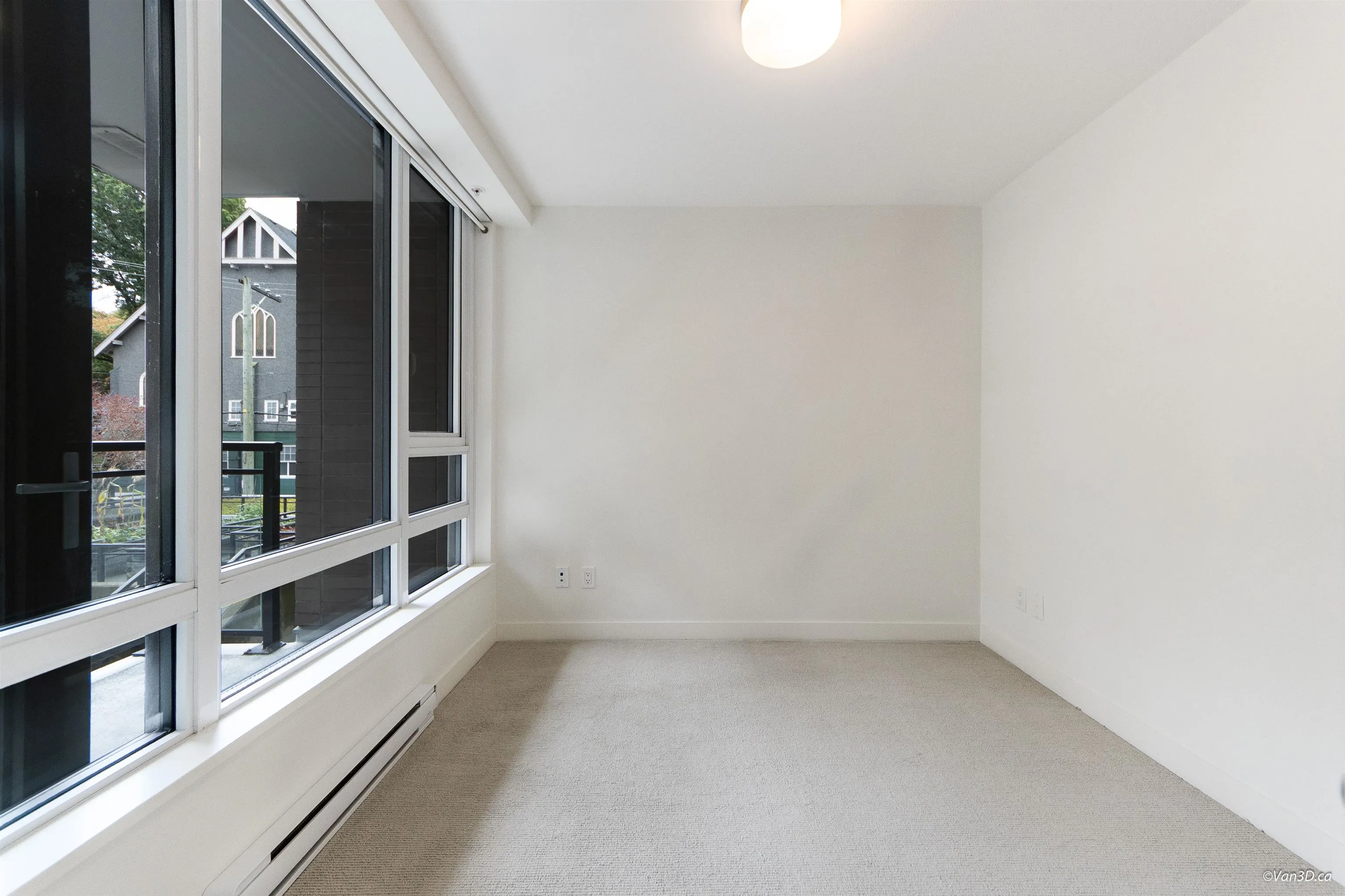 3xx 238 W Broadway