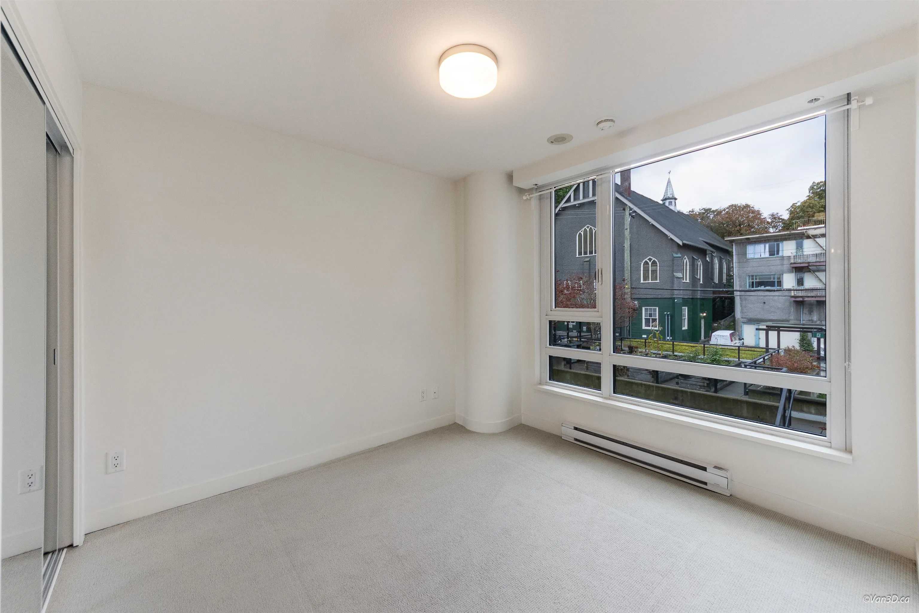 3xx 238 W Broadway