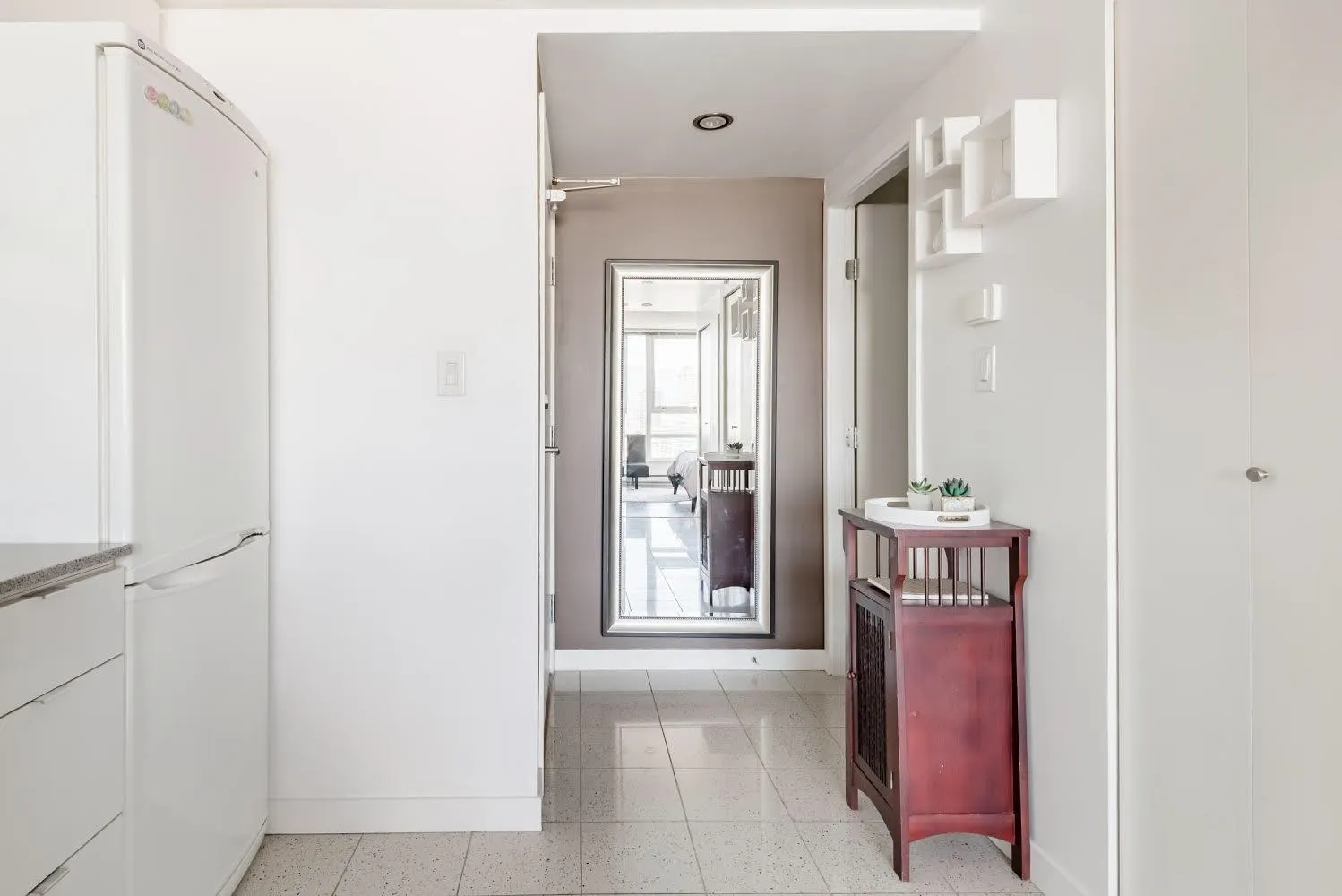 2906 928 Beatty Street
