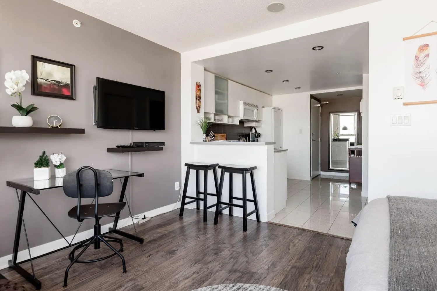 2906 928 Beatty Street