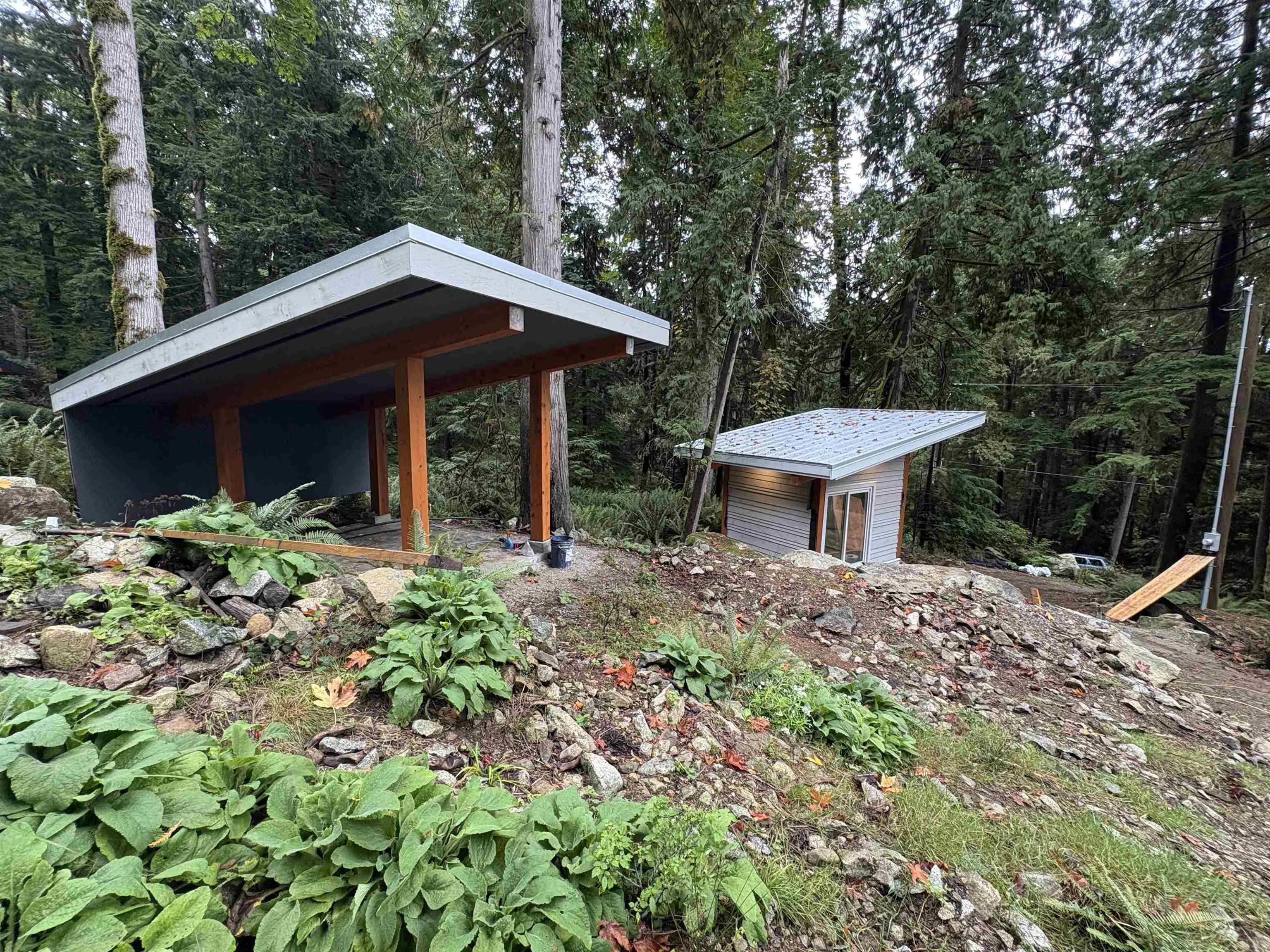 883 West Bay Road