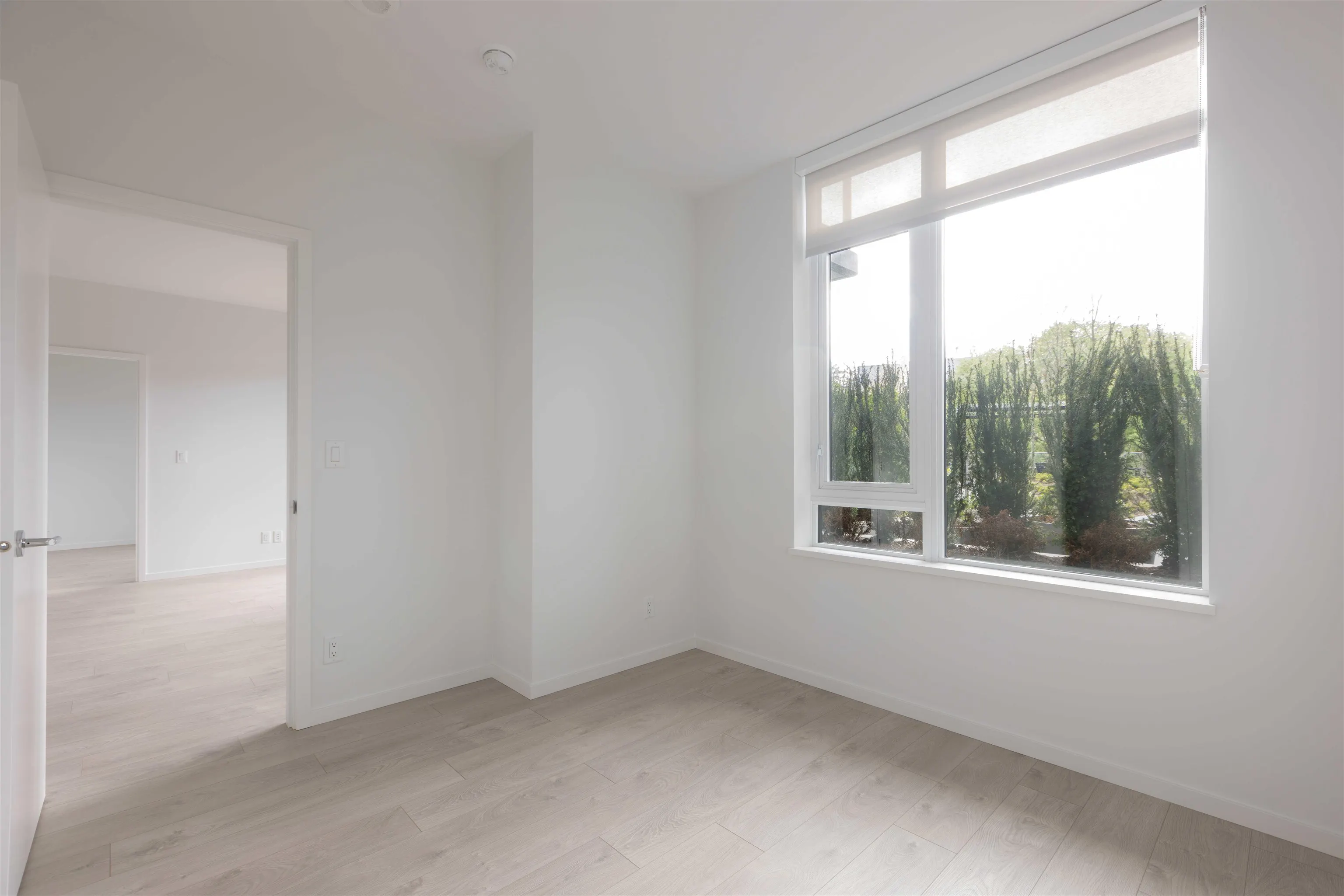 224 6808 Minoru Boulevard