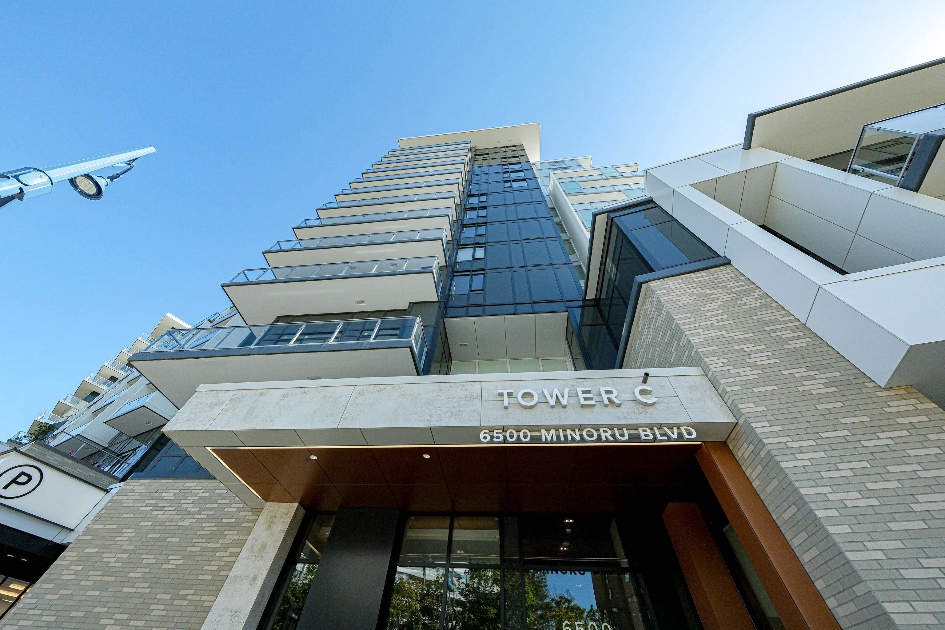 752 6500 Minoru Boulevard