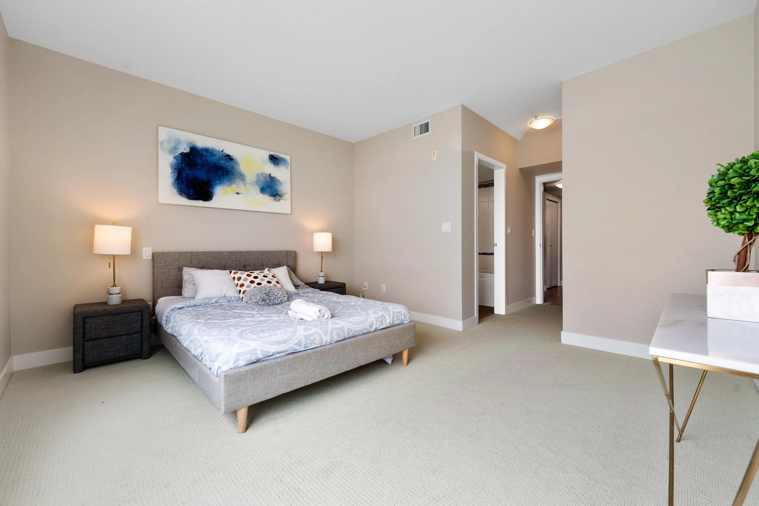 311 14300 Riverport Way