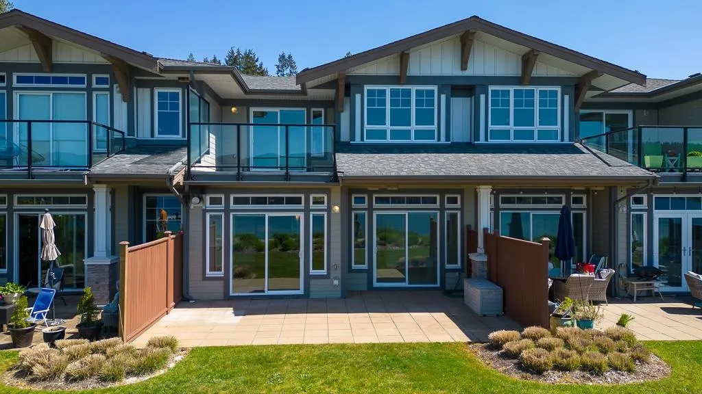 5993 Beachgate Lane