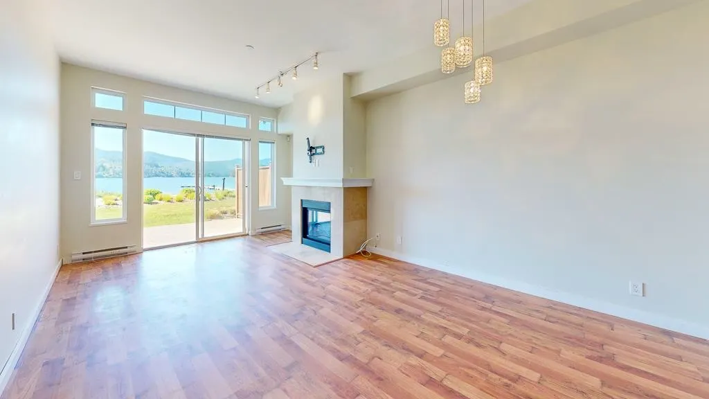 5993 Beachgate Lane