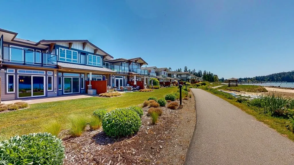 5993 Beachgate Lane