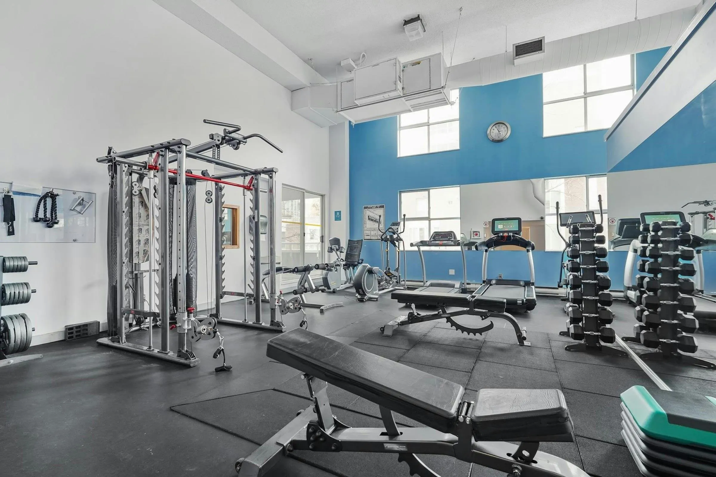 2207 1500 Howe Street