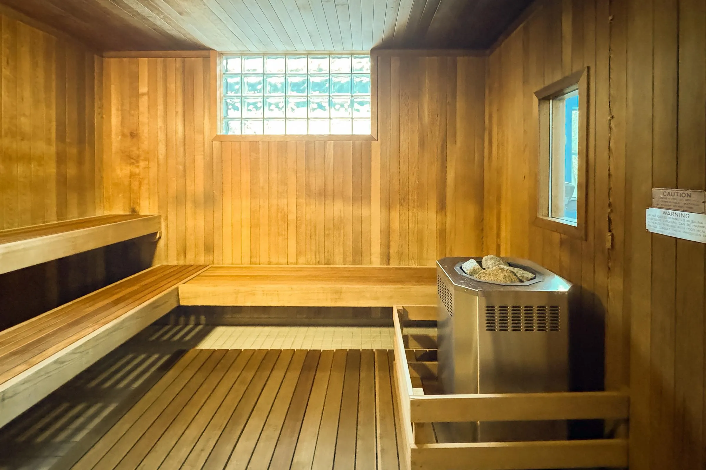 2207 1500 Howe Street