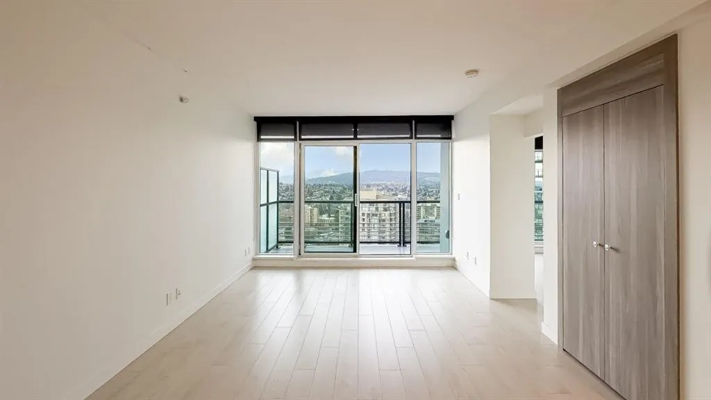 3110 4730 Lougheed Highway