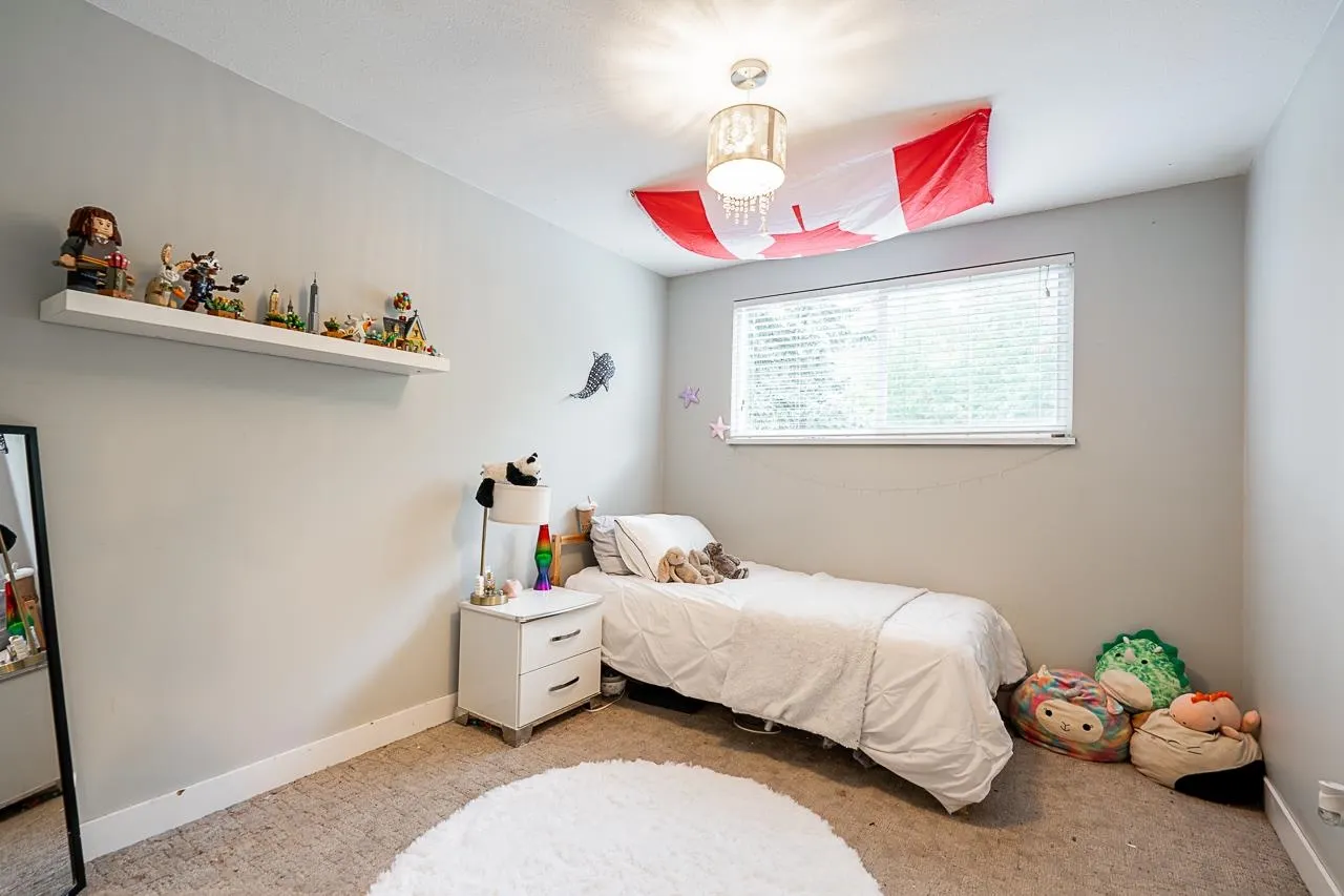 18232 Shetland Place