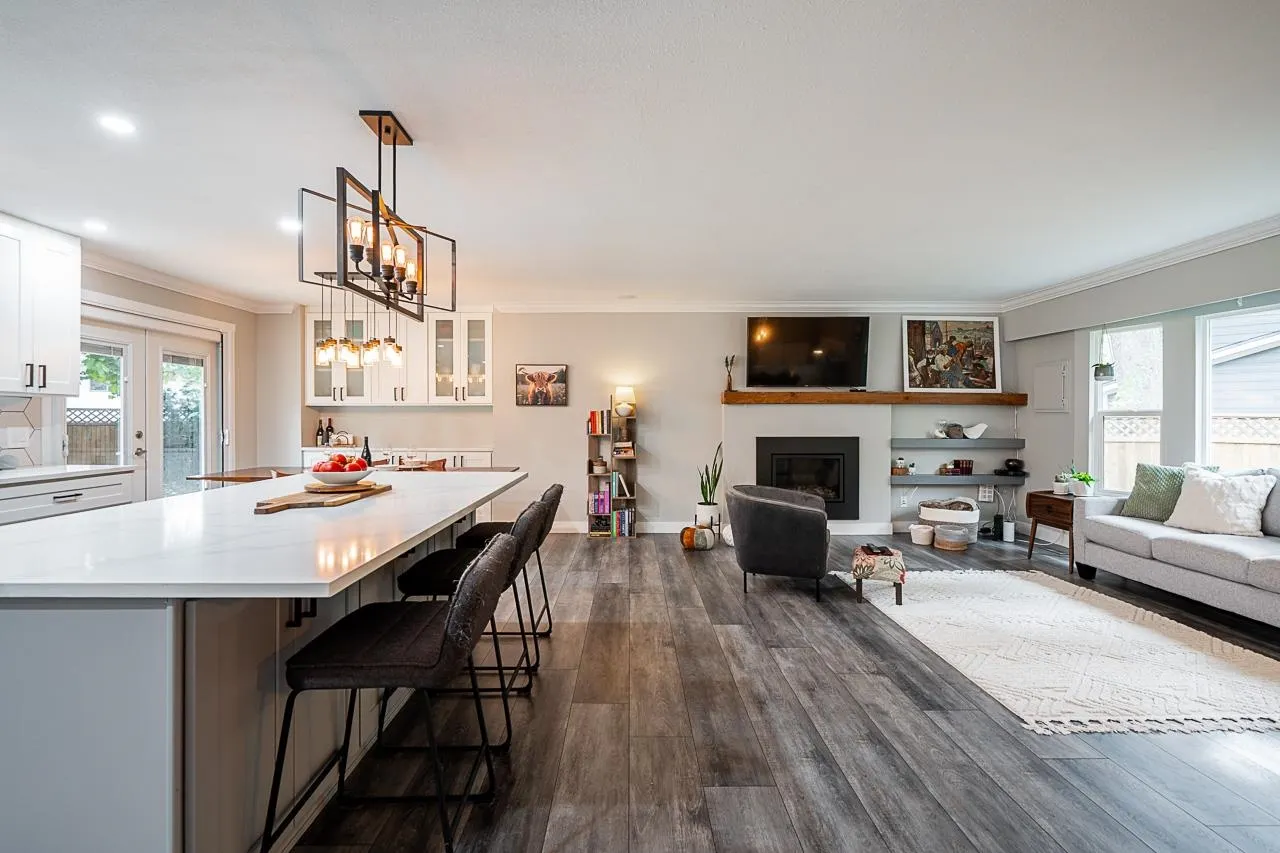 18232 Shetland Place
