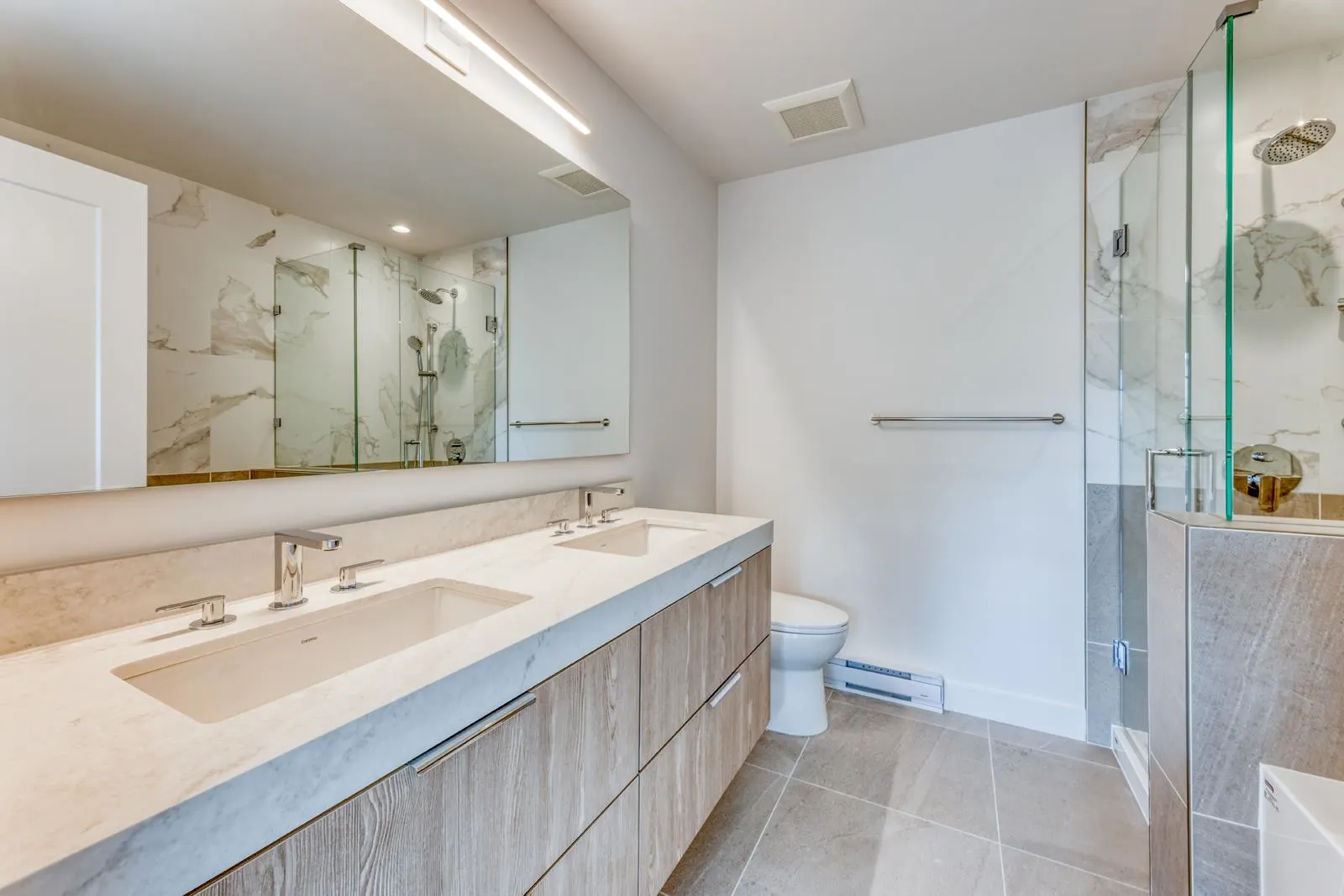 120 3421 Queenston Avenue