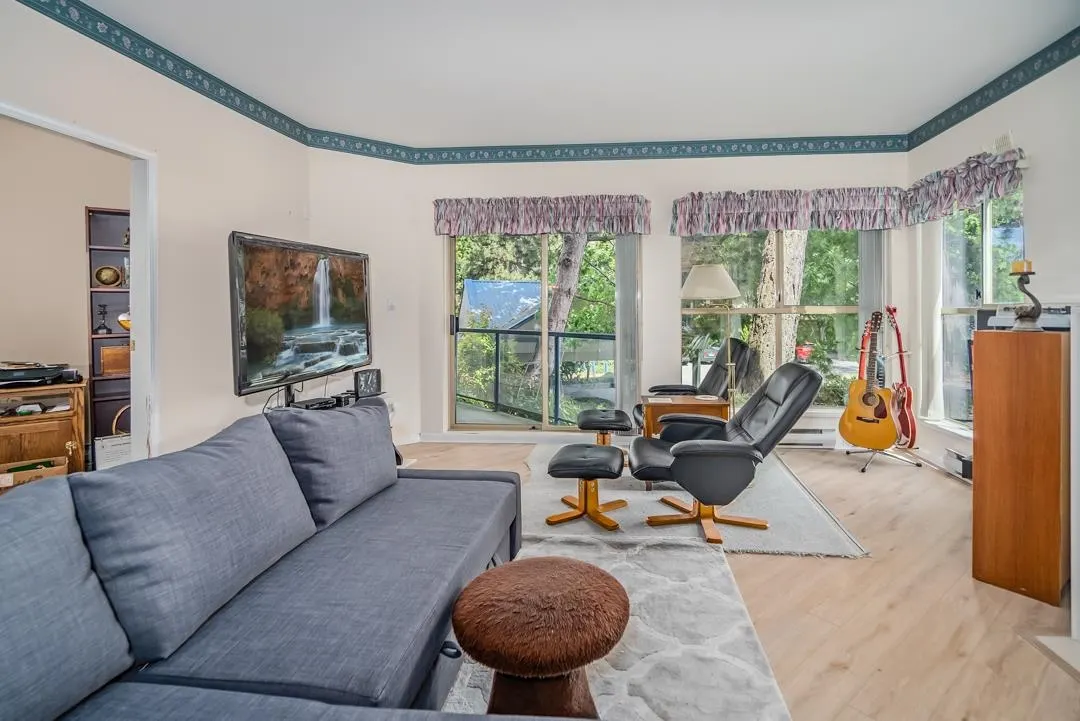 108 4753 W River Road