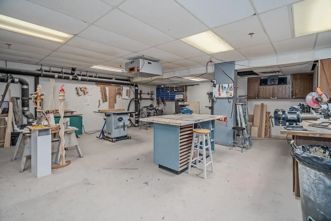 108 4753 W River Road