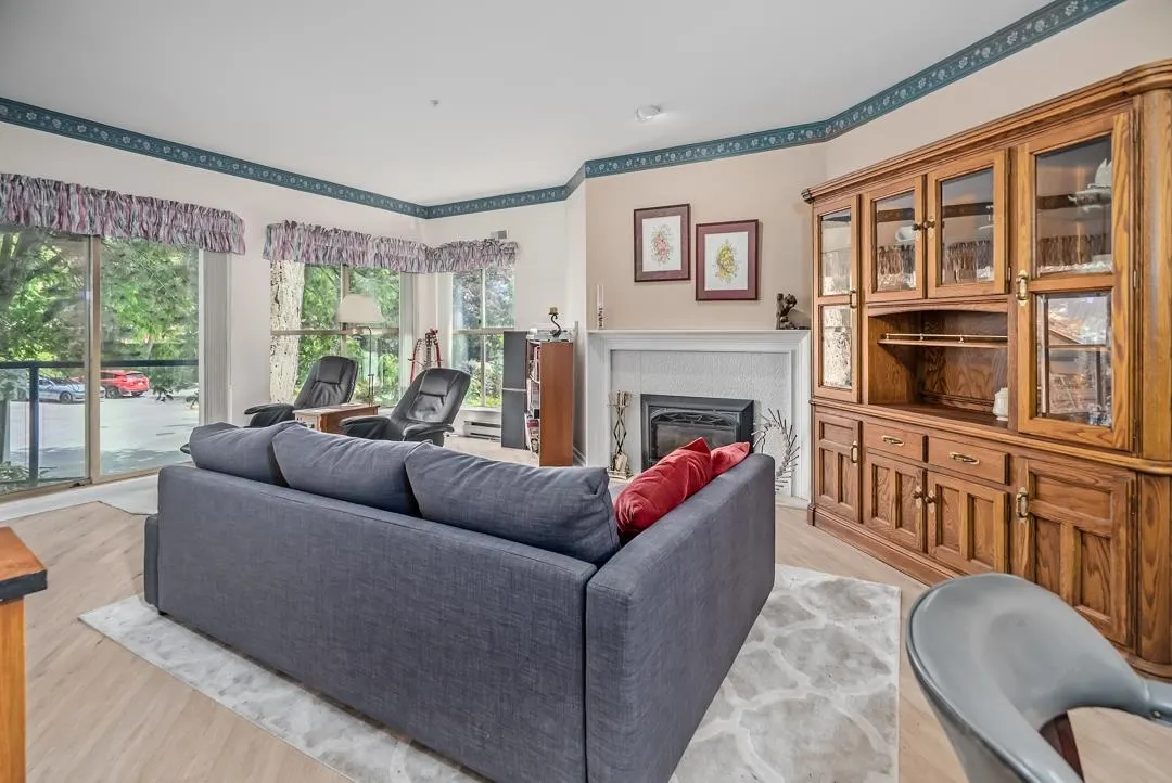 108 4753 W River Road