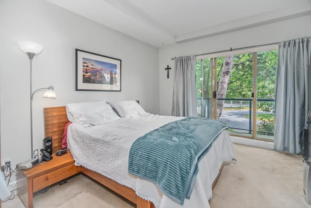 108 4753 W River Road