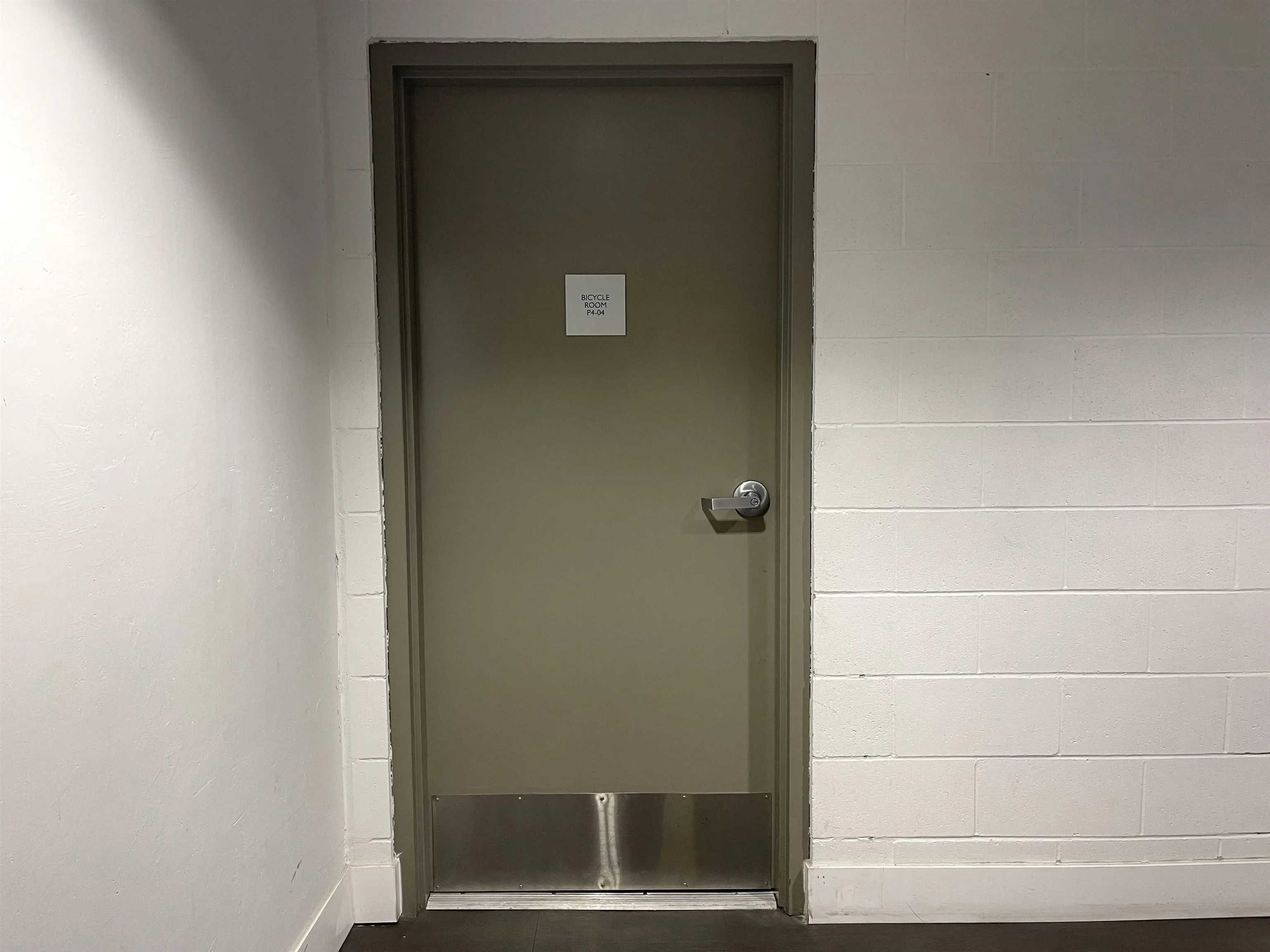 3115 13696 100 Avenue